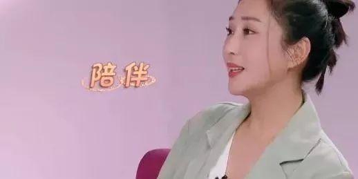 当年都酸女方配不上他，现在大家却佩服女方居然能忍他六年...