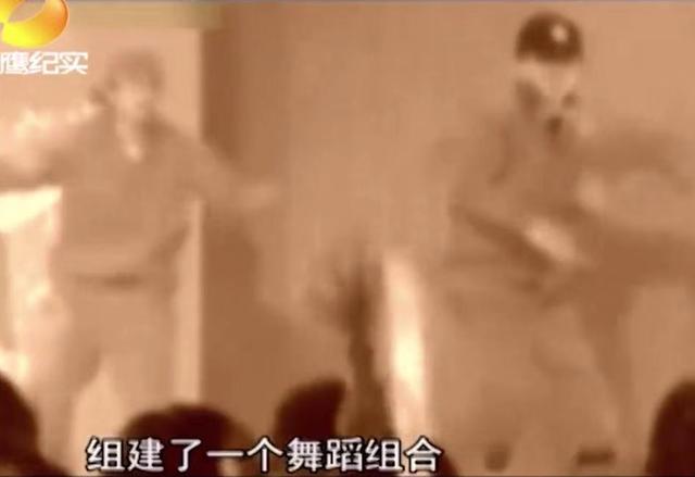 “如果想赚钱早就不当演员了”，看了孙红雷89年的工资我真的信了