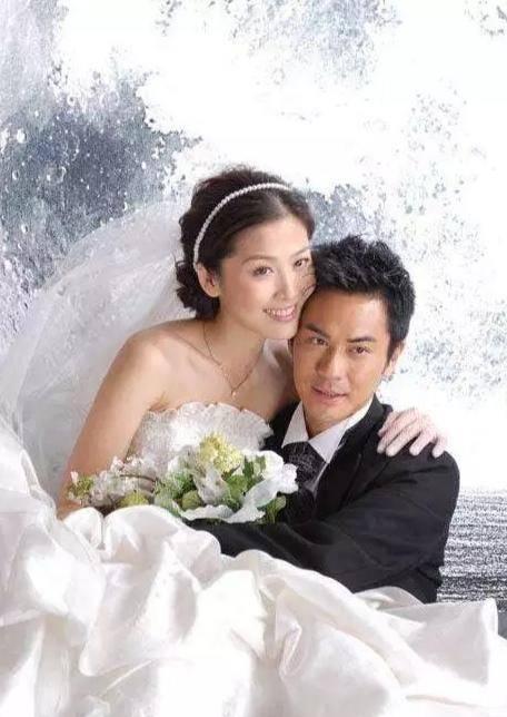 TVB视帝情人节庆祝儿子一岁生日 港姐老婆留言：一切都是值得的