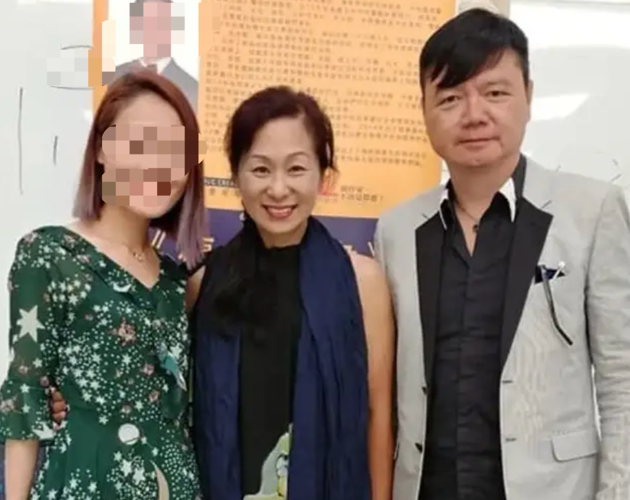 知名港星和前妻上离婚综艺，曾为女方治病卖房车，结婚13年没孩子