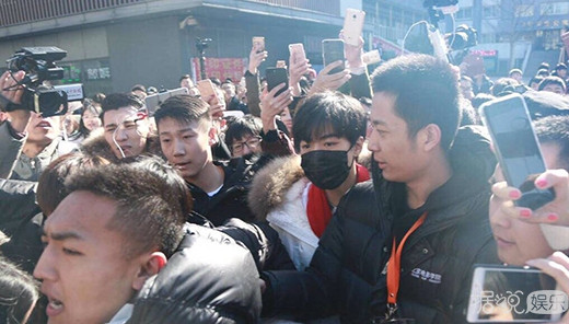 王俊凯通过北电初试 林妙可则无缘北电 或许是因为她这一举动……