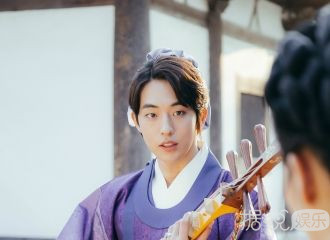 走秀 演技 篮球 都擅长的长腿欧巴南柱赫 24岁生日粗卡~ 走秀 演技 篮球 都擅长的长腿欧巴南柱赫 24岁生日粗卡~