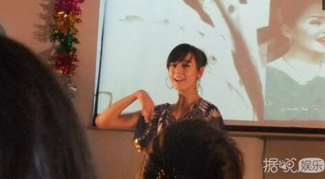 迪丽热巴10年前旧照曝光 实力演绎美人如何养成记