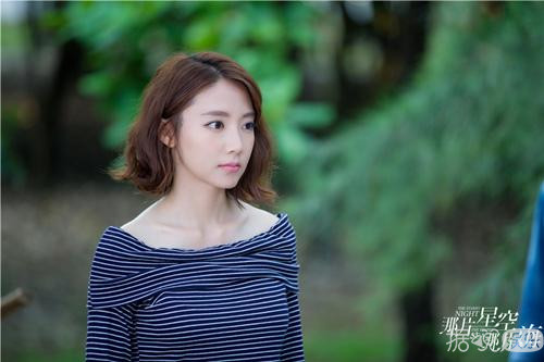 昔日《匆匆那年2》的“国民初恋”王萌黎实力演绎“冷艳巫师”