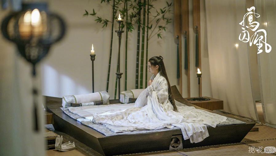 《凤囚凰》最新剧照曝光 关晓彤的发型真的是辣眼睛