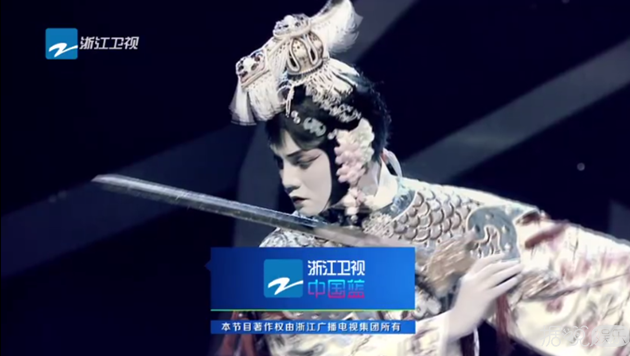 尹正《王牌对王牌》扮演虞姬“持剑自刎”，致敬哥哥张国荣