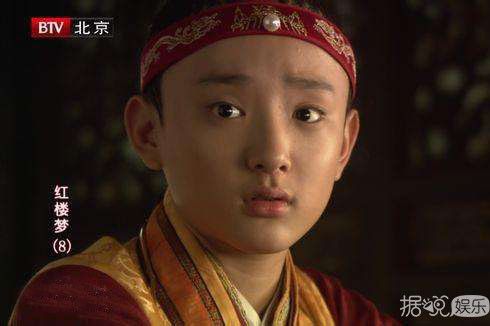 于小彤拍戏时被威亚勒住脖子,看完后觉得整个人都不好了 于小彤拍戏时被威亚勒住脖子,看完后觉得整个人都不好了