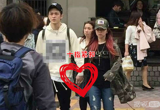 邓紫棋与JW前度十指紧扣游日本 网友说：换男友频率堪比思聪