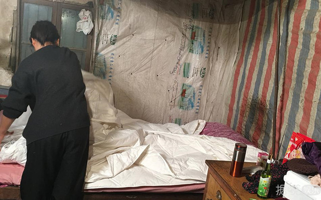 《熟悉的味道》刘涛为一份20年的恩情踏上寻人之路，数次哽咽落泪