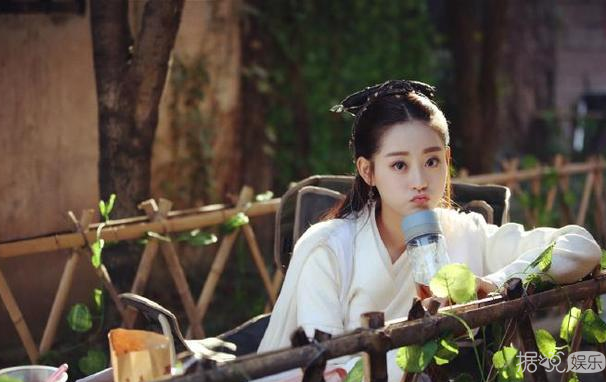 祝绪丹《画心师》造型 宛如仙子 仙气丝毫不输杨幂