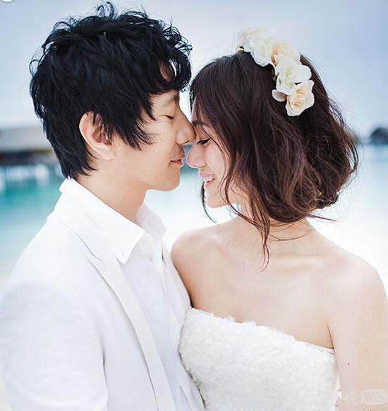 李东健赵胤熙结婚连孩子都准备好了 贾乃亮杨幂林心如他们都是奉子成婚 李东健赵胤熙结婚连孩子都准备好了 贾乃亮杨幂林心如他们都是奉子成婚