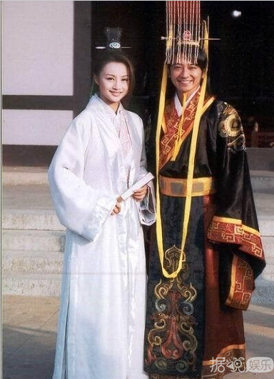  孙耀威陈美诗结婚了 想起曾经的《乌龙闯情关》满满都是回忆