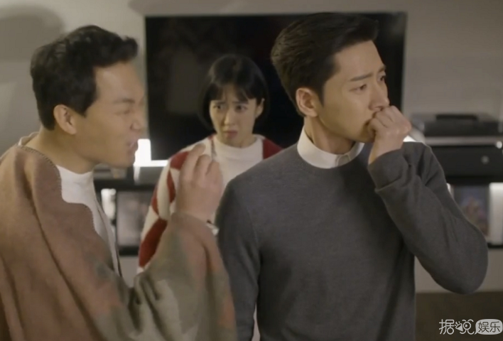 朴海镇表情包上线 莫名又get了欧巴的新型可爱点