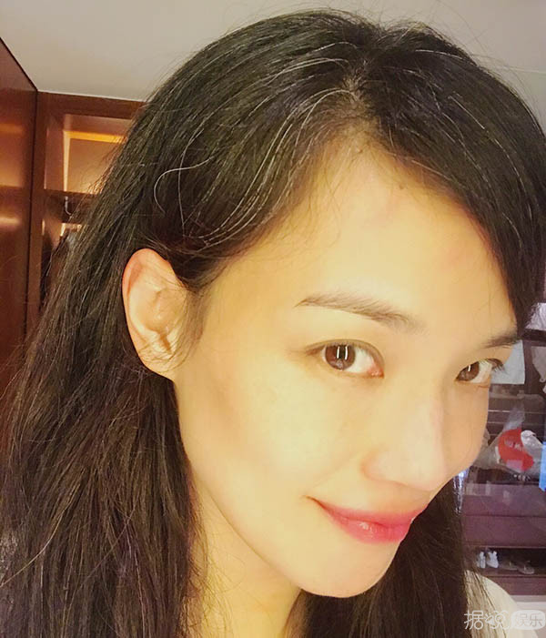 范冰冰穿龙袍红遍戛纳，舒淇也不甘示弱光靠这一点就能甩她几条街！