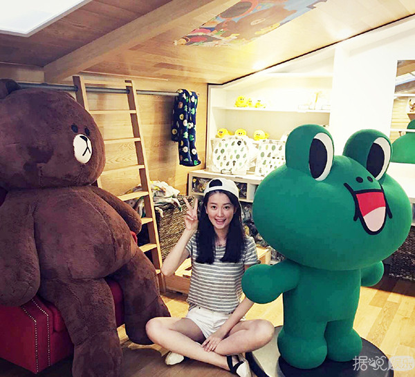 《欢乐颂2》里的"关关"扮演者乔欣，现实中的她却有着两副面孔