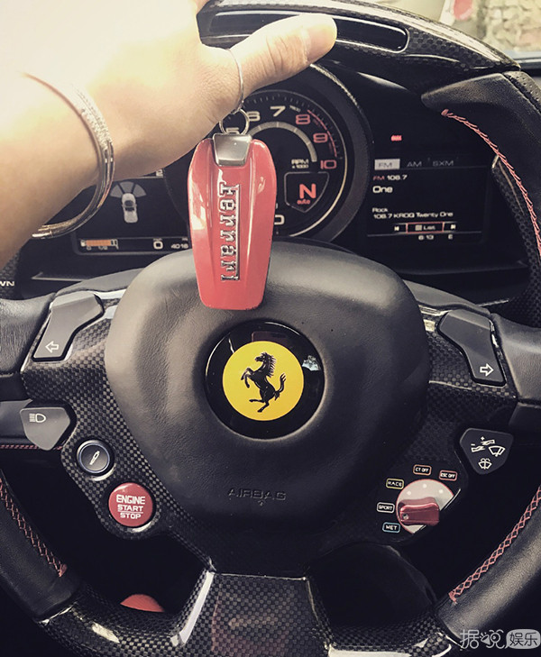 《欢乐颂2》里的"关关"扮演者乔欣，现实中的她却有着两副面孔