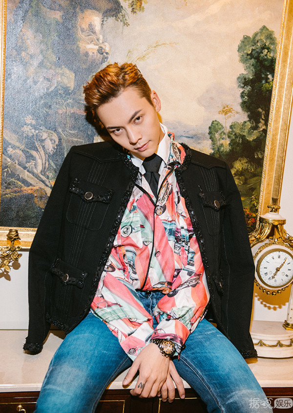 《欢乐颂2》里的"关关"扮演者乔欣，现实中的她却有着两副面孔