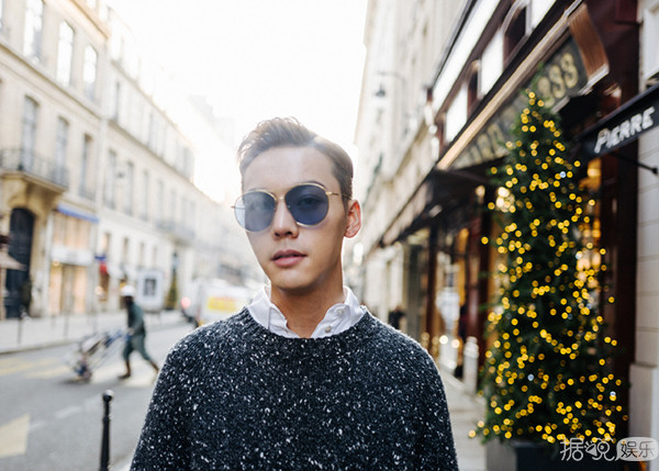 《欢乐颂2》里的"关关"扮演者乔欣，现实中的她却有着两副面孔