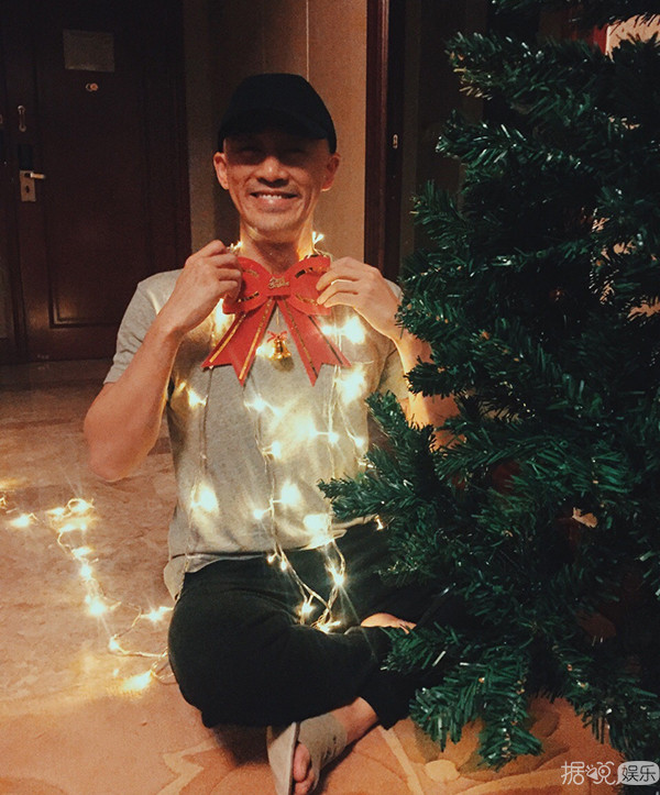 《欢乐颂2》里的"关关"扮演者乔欣，现实中的她却有着两副面孔