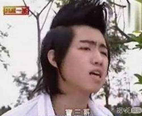 台湾歌手谢和弦在微博公然说自己不在乎大陆市场 网友：哪来的野鸡给自己加戏？