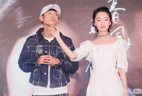 张一山吐槽周冬雨折腾，还说生活中女朋友不找这样的？