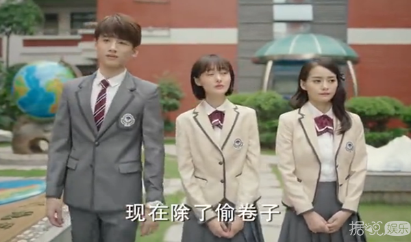 别看《夏至未至》里陆之昂撩妹技能满分，现实中的白敬亭却是大写的注孤生