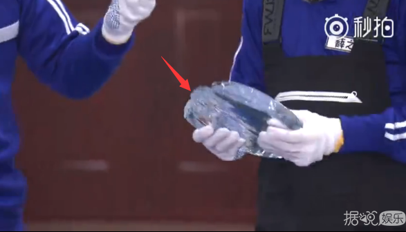 调皮的明星还有谁？陈伟霆、张艺兴、薛之谦，三大道具破坏王果然名不虚传