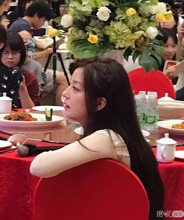 林心如靠打脸保养、范冰冰年敷700张面膜，女星们是这样护肤的