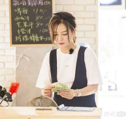 林心如靠打脸保养、范冰冰年敷700张面膜，女星们是这样护肤的