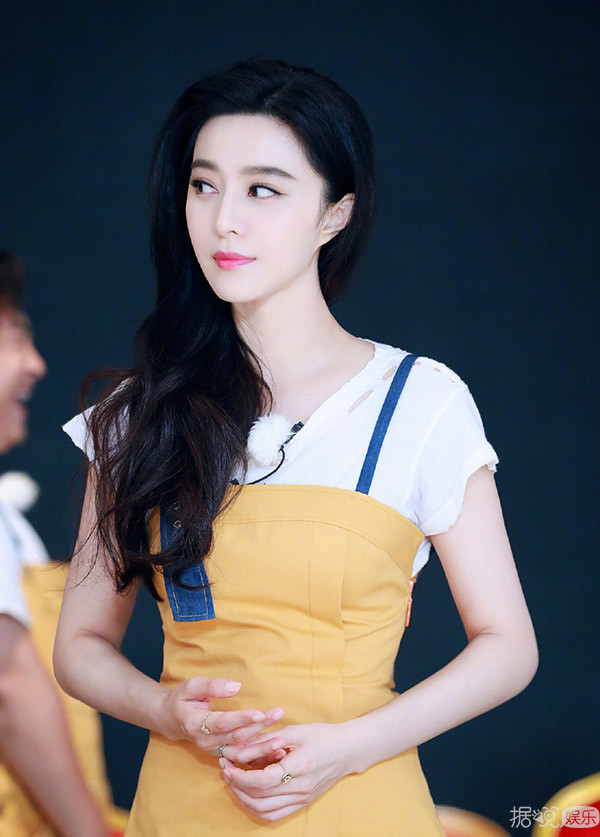 林心如靠打脸保养、范冰冰年敷700张面膜，女星们是这样护肤的