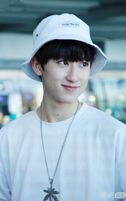 十二星宿风之少年刘淼麟生日快乐