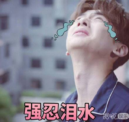 觉得李易峰晒牵脚照好心酸？你让被粉丝抛弃的白敬亭情何以堪