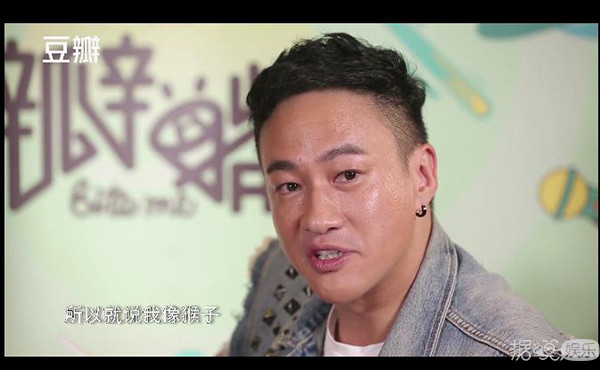 明星读恶评反应大不同，霍建华骂人，欧豪翻脸，最佩服的还是何润东