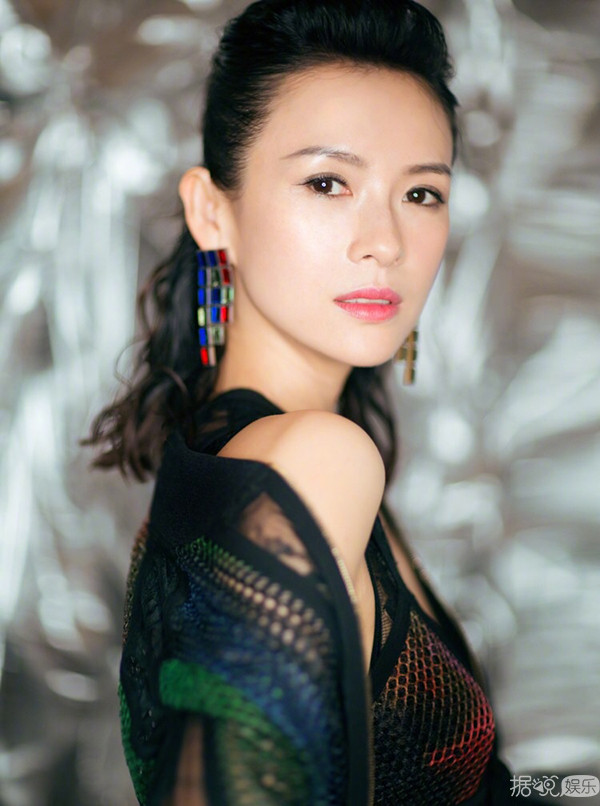 是什么让酷炫狂拽的章子怡 成为温柔的醒醒妈