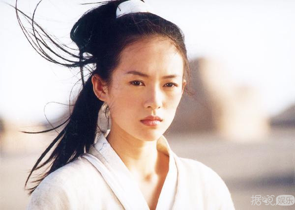 是什么让酷炫狂拽的章子怡 成为温柔的醒醒妈