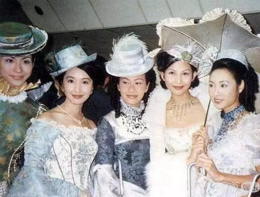 她曾是张卫健最爱的女人，47岁依然未嫁却活成了20岁的样子！