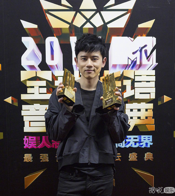 张杰升级当爸、俞灏明靠演技翻身，07届快男就属他混得最差