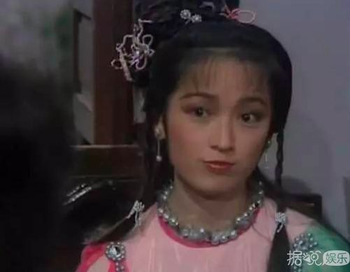    孙俪婆婆竟然也这么美？年轻时如仙女温婉动人，迷倒无数人！