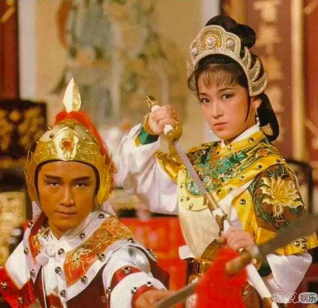    孙俪婆婆竟然也这么美？年轻时如仙女温婉动人，迷倒无数人！