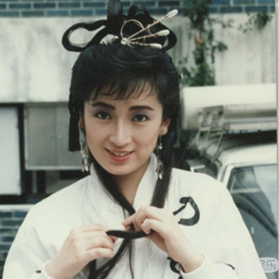    孙俪婆婆竟然也这么美？年轻时如仙女温婉动人，迷倒无数人！