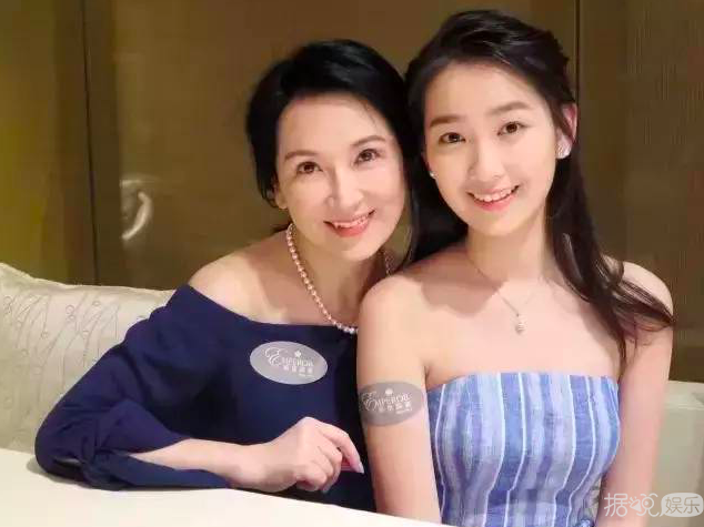    孙俪婆婆竟然也这么美？年轻时如仙女温婉动人，迷倒无数人！