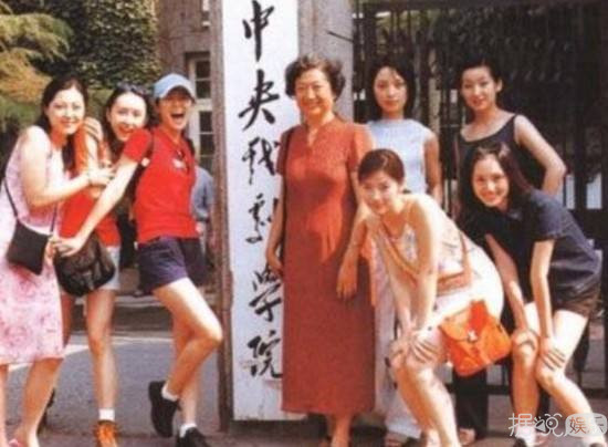 别看章子怡刘烨袁泉等人是影后影帝，当年他们差点被退学