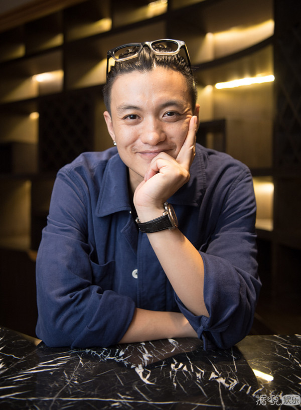 能让章子怡舒淇都秒变花痴,原来朱丹老公周一围这么有魅力 能让章子怡舒淇都秒变花痴,原来朱丹老公周一围这么有魅力
