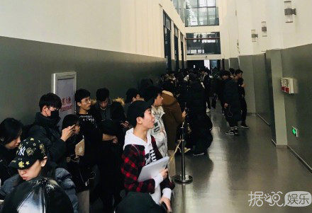 承包刘昊然整个冬天、让宋轶托关系购买,这件羽绒服有什么特别? 承包刘昊然整个冬天、让宋轶托关系购买,这件羽绒服有什么特别?
