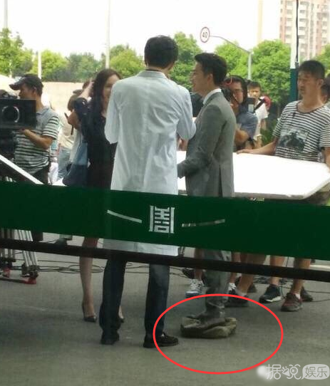 最萌身高差拍戏有多难？看胡歌、高以翔、胡一天的遭遇就知道了