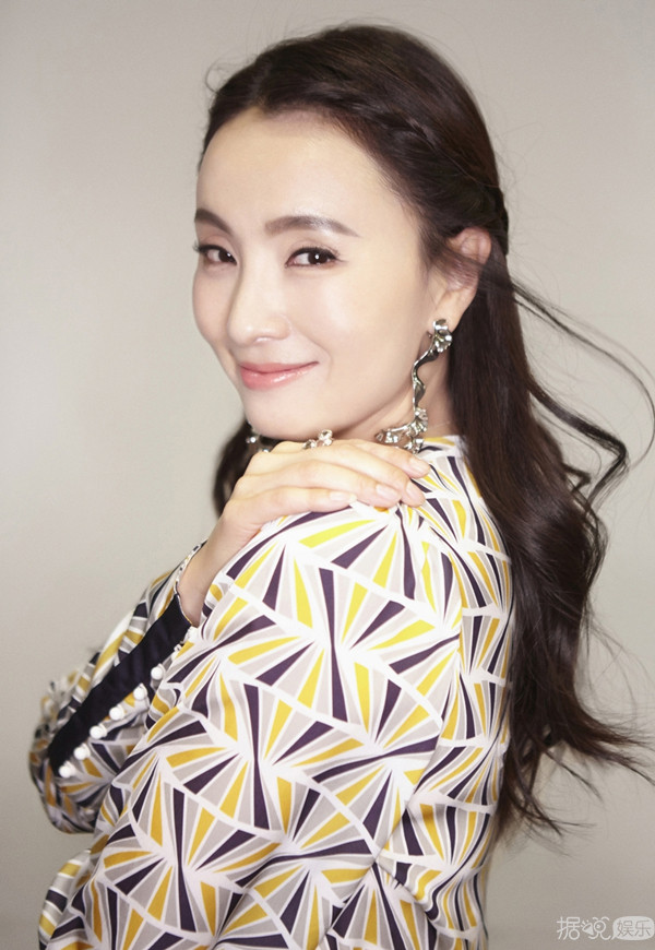 45岁陶虹少女感爆棚 为徐峥而息影的天才女演员太可惜！