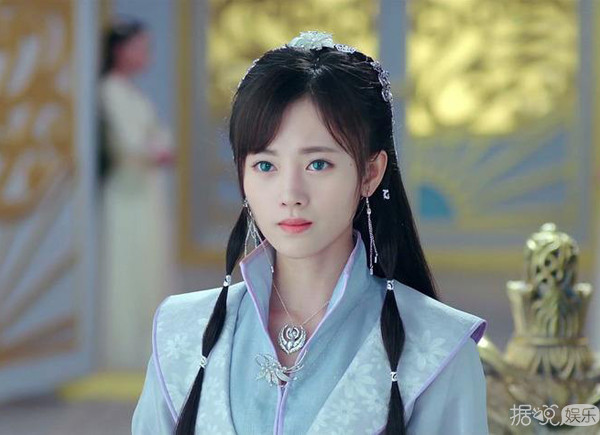 没了SNH48团员撕x话度,单飞后的鞠婧祎能走得远吗? 没了SNH48团员撕x话度,单飞后的鞠婧祎能走得远吗?