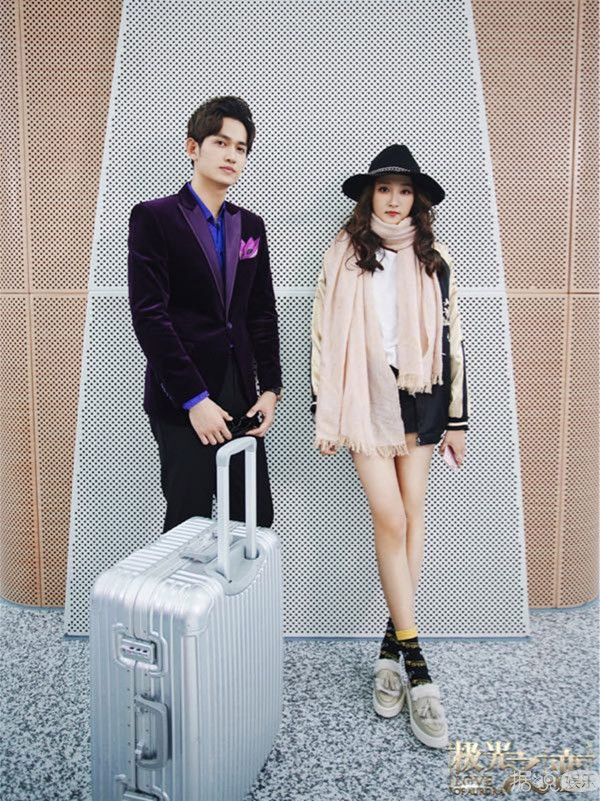 《极光之恋》24天破25亿 女星“一姐”之争拉开大幕 《极光之恋》24天破25亿 女星“一姐”之争拉开大幕