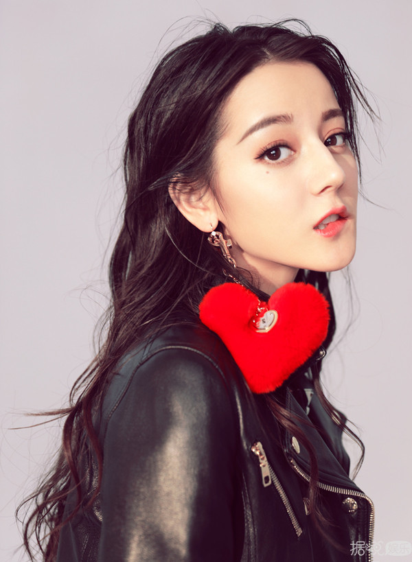 迪丽热巴高伟光又组CP！杨幂旗下艺人是要承包2018的电视剧吗？