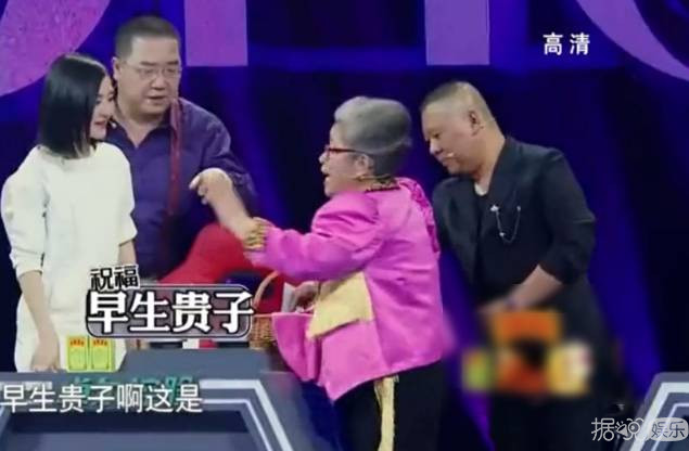 张杰谢娜的双胞胎女儿都出生了，双方粉丝竟然还在互撕？